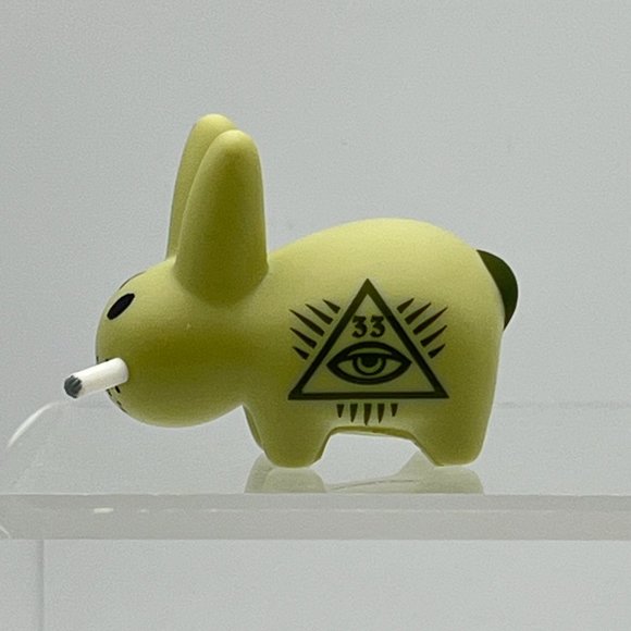 Kidrobot LORE OF THE LABBIT Mini Series ILLUMINATI Vinyl Figure Frank Kozik - Picture 3 of 11